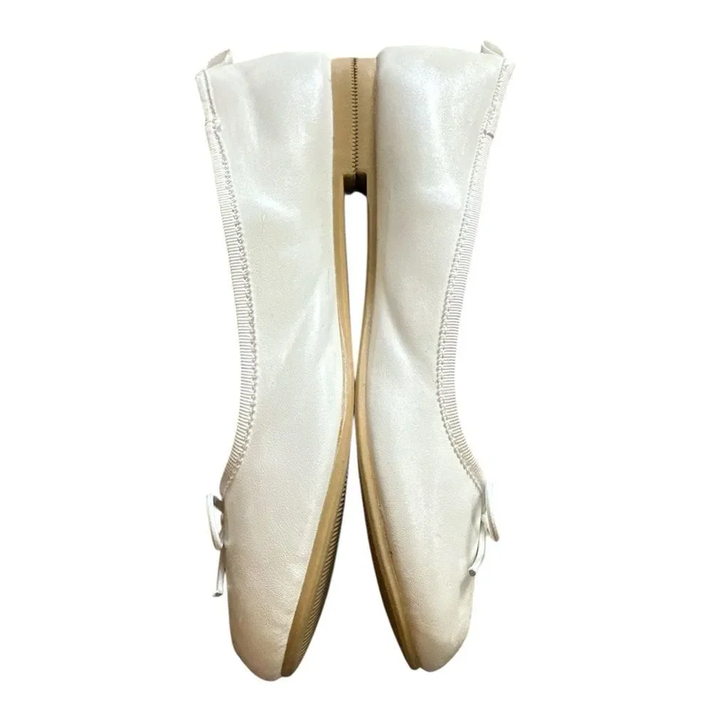 Cat & Jack Girls Sz 3 White Leather Ballet Round Toe Flats with Decorative Bow